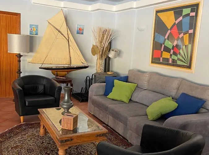 Quinta Dos Amarelos No Meco